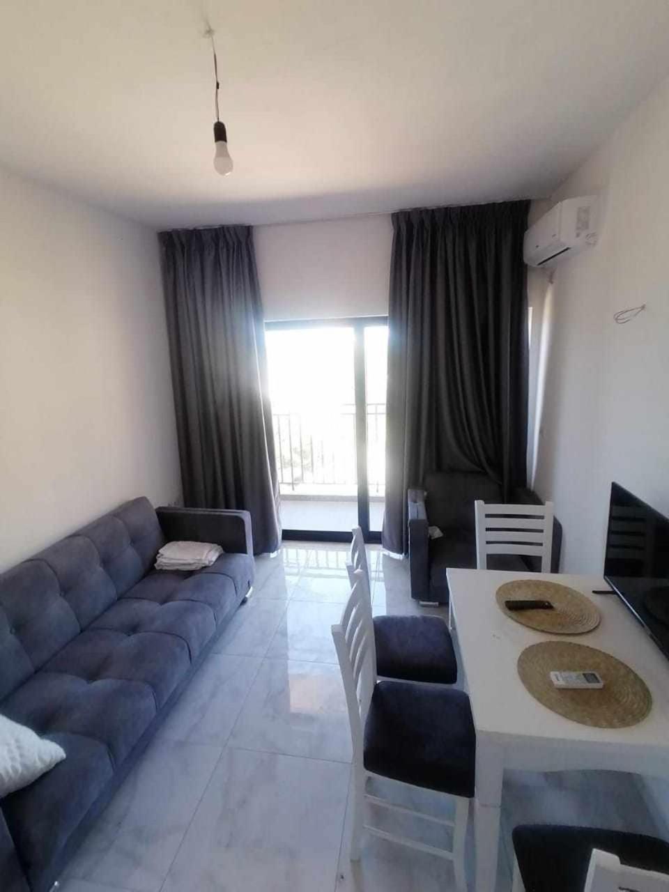 Davids Apartments Саранде Екстериор снимка