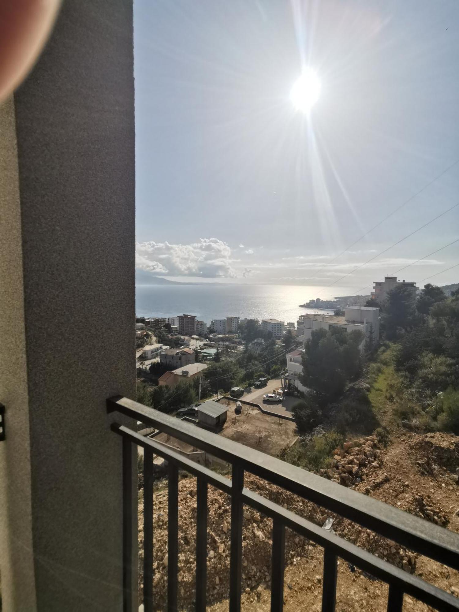 Davids Apartments Саранде Екстериор снимка